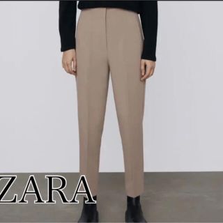 ザラ(ZARA)のZARA ハイウエストパンツ(カジュアルパンツ)