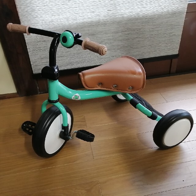 三輪車　トライク