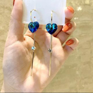 ターコイズ　ゴールド　ピアス(ピアス)