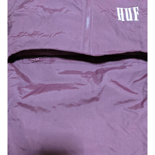 HUF(ハフ)のHUF ワインレッド　コーチジャケット　M ハーフジップ メンズのジャケット/アウター(ナイロンジャケット)の商品写真