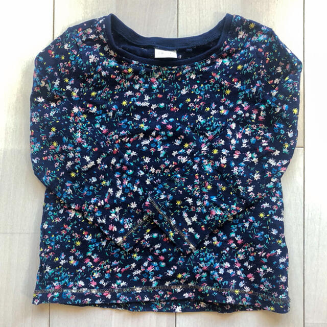 NEXT(ネクスト)のnext 花柄 長袖Tシャツ キッズ/ベビー/マタニティのキッズ服女の子用(90cm~)(Tシャツ/カットソー)の商品写真