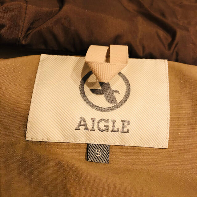 AIGLE(エーグル)の春コーデ　エーグル　マウンテンパーカー メンズのジャケット/アウター(マウンテンパーカー)の商品写真