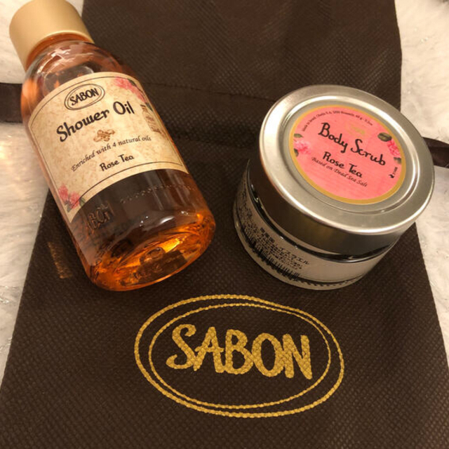 SABON(サボン)の ケイ様　未使用2点セット　ROSE TEA コスメ/美容のボディケア(ボディソープ/石鹸)の商品写真