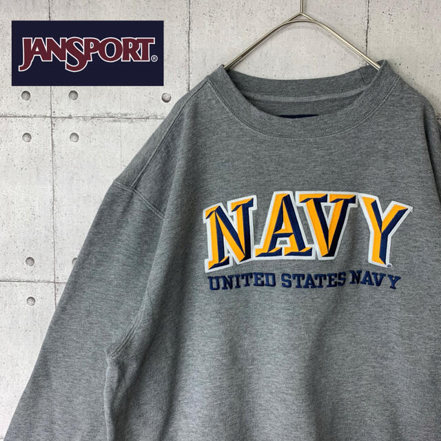 スウェットトレーナー　Navy ワッペン刺繍ロゴ　グレー