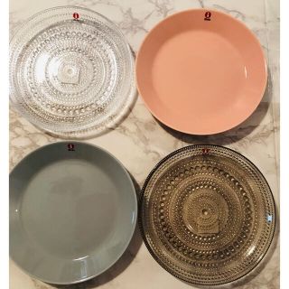 イッタラ(iittala)の【新品未使用品】イッタラ　ティーマ17c＆カステヘルミプレートセット(食器)