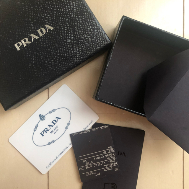 PRADA(プラダ)のPRADA 6連　キーケース レディースのファッション小物(キーケース)の商品写真