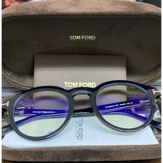 トムフォード(TOM FORD)のTOMFORD 黒縁 メガネ　TF5529-B 001 48□22(サングラス/メガネ)