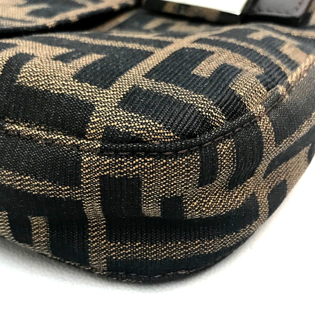 FENDI - フェンディ FENDI マンマバケット 33492 26424 008 ズッカ FF