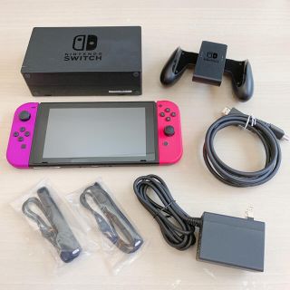 ニンテンドースイッチ(Nintendo Switch)のNintendo switch 本体　中古　ネオンパープル×ネオンピンク(家庭用ゲーム機本体)