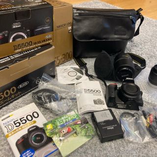 ニコン(Nikon)の★ゆきき様専用★Nikon D5500 ダブルズームキット BLACK(ミラーレス一眼)