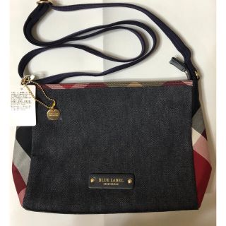 バーバリーブルーレーベル(BURBERRY BLUE LABEL)のブルーレーベルクレストブリッジ　未使用バッグ　ショルダー　ポシェット　(ショルダーバッグ)