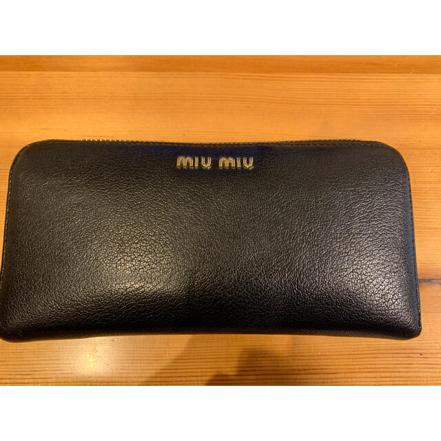 miumiu - 長財布 miumiuの通販 by なつ's shop｜ミュウミュウならラクマ