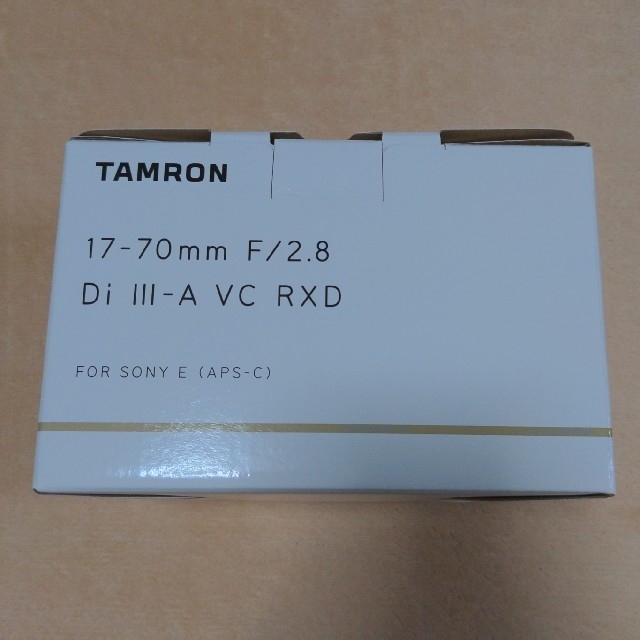 TAMRON(タムロン)のタムロン 17-70mm F/2.8 Di III-A VC RXD 新品・未開 スマホ/家電/カメラのカメラ(レンズ(ズーム))の商品写真