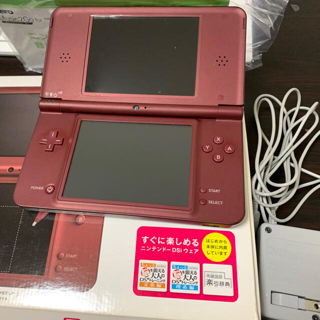 ニンテンドーDS - Nintendo DSi LL WINE RED 本体の通販 by マッキー's