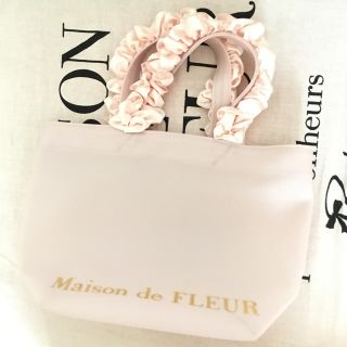 メゾンドフルール(Maison de FLEUR)の♡Maison de FLEUR♡ビニールトート♡ピンク♡(トートバッグ)