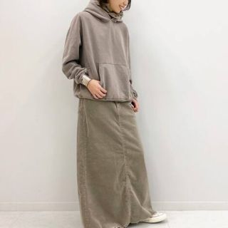 アパルトモンドゥーズィエムクラス(L'Appartement DEUXIEME CLASSE)のMUSE de Deuxieme ClasseDOWN FOODY PARKA (パーカー)