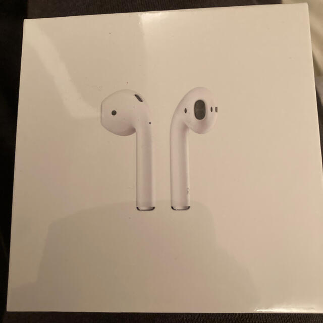 オーディオ機器国内正規品　AirPods イヤホン