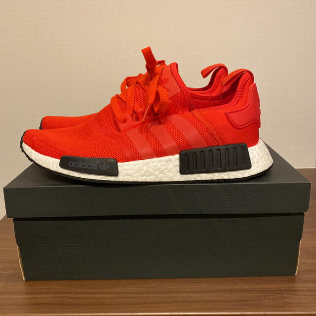 adidas アディダス　NMD_R1