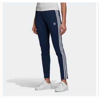 アディダス(adidas)の adidas PRIMEBLUE SST トラックパンツ（ジャージ）(カジュアルパンツ)