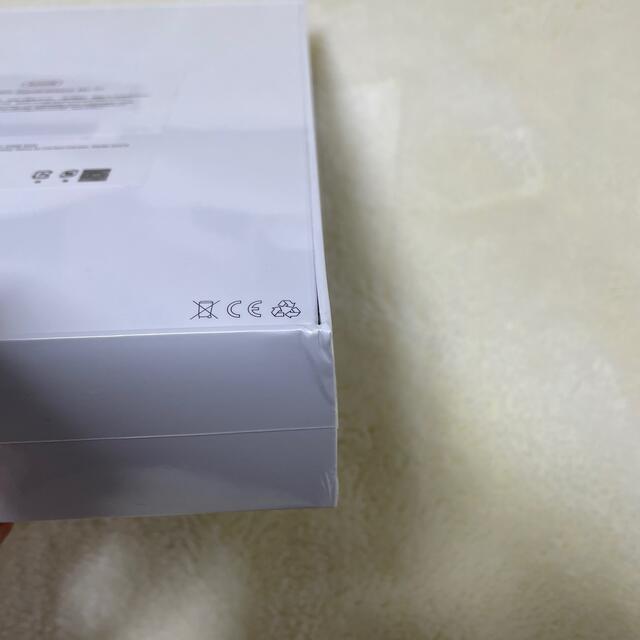 【新品・未開封】iPad 第 8世代 32GB ゴールド MYLC2J/A 2