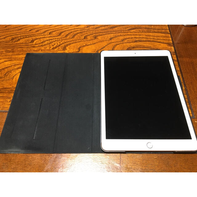iPad 第7世代　Wi-Fi 128GB ゴールドスマホ/家電/カメラ
