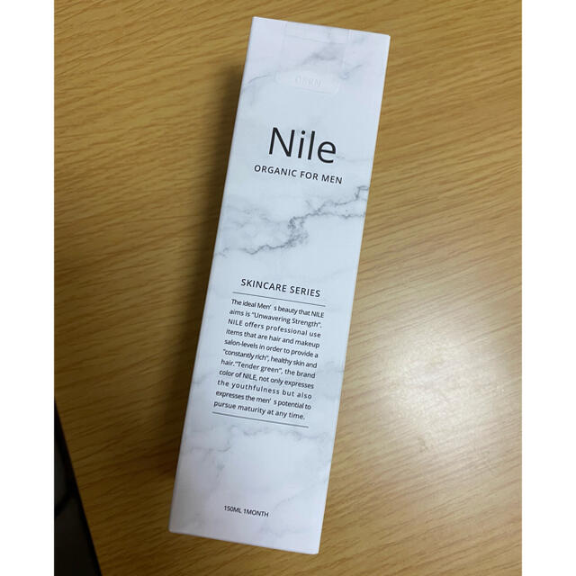 Nile アフターシェーブローション 150ml コスメ/美容のシェービング(シェービングローション)の商品写真