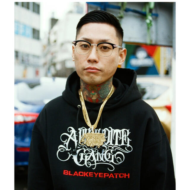 black eye patch aphroditegang フーディー　XL