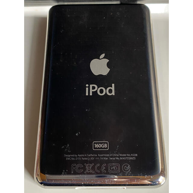 iPod(アイポッド)の【ルーモ様ご成約】iPod Classic 160GB シルバー 中古 スマホ/家電/カメラのオーディオ機器(ポータブルプレーヤー)の商品写真