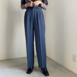 アメリヴィンテージ(Ameri VINTAGE)の【Ameri】2 TUCKS STRAIGHT PANTS(カジュアルパンツ)