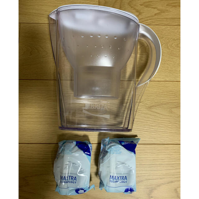 Britax(ブリタックス)の★HONEBO様専用★【BRITA】ブリタ 浄水器 + カートリッジ 2個セット インテリア/住まい/日用品のキッチン/食器(浄水機)の商品写真