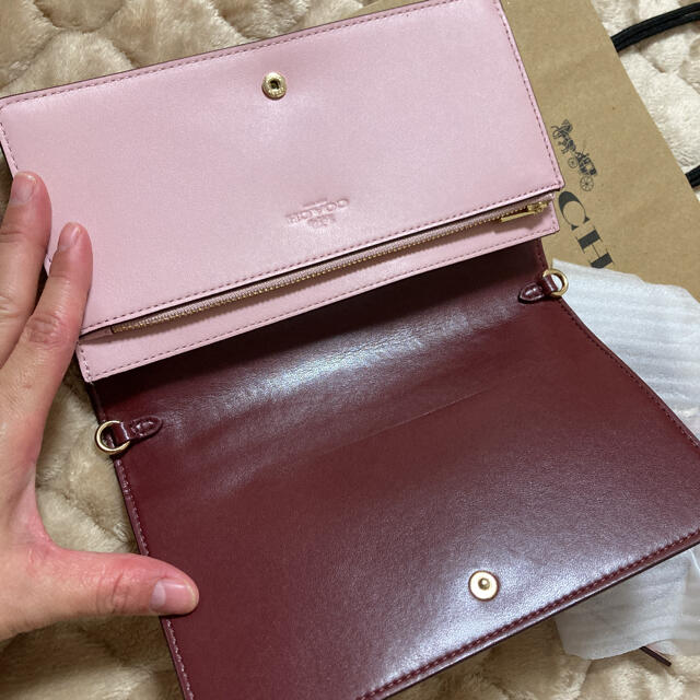 COACH(コーチ)のcoach コーチ　正規品　新品　ショルダーウォレット　長財布　クラッチ　クロコ レディースのファッション小物(財布)の商品写真