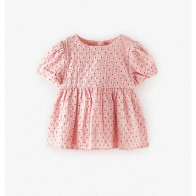 ZARA KIDS(ザラキッズ)のZara kids刺繍入りブラウス★サイズ86 キッズ/ベビー/マタニティのベビー服(~85cm)(シャツ/カットソー)の商品写真