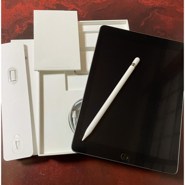 タブレットiPad 第6世代 128GB Wi-Fi + Apple Pencil