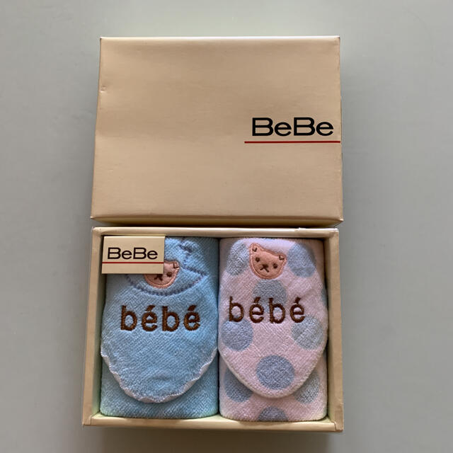 BeBe(ベベ)のBeBe べべ　タオルセット インテリア/住まい/日用品の日用品/生活雑貨/旅行(タオル/バス用品)の商品写真