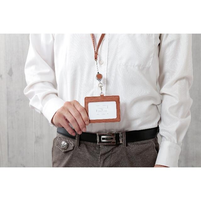 リール付き カードケース パスケース 社員証入れ 革 メンズのファッション小物(名刺入れ/定期入れ)の商品写真