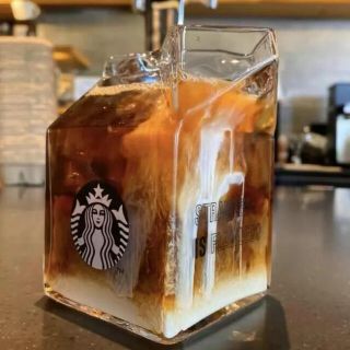 スターバックスコーヒー(Starbucks Coffee)のスターバックス  海外限定  グラス・ストローセット  台湾  韓国(グラス/カップ)