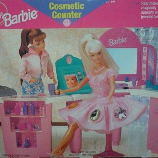 バービー(Barbie)のバービー♡コスメチックカウンター(ぬいぐるみ)