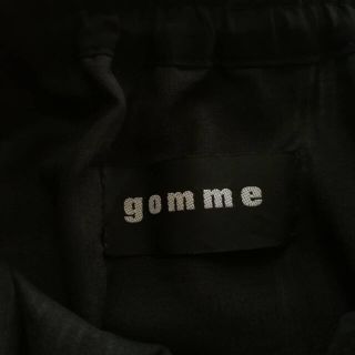 ゴム　gomme クワトロミックスウェイブスカート　黒×白