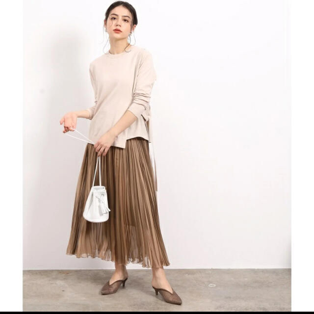 ROPE’(ロペ)のロペマドモアゼル　シフォンジーランダムプリーツスカート　美品 レディースのスカート(ロングスカート)の商品写真