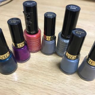 レブロン(REVLON)のマニュキア(マニキュア)