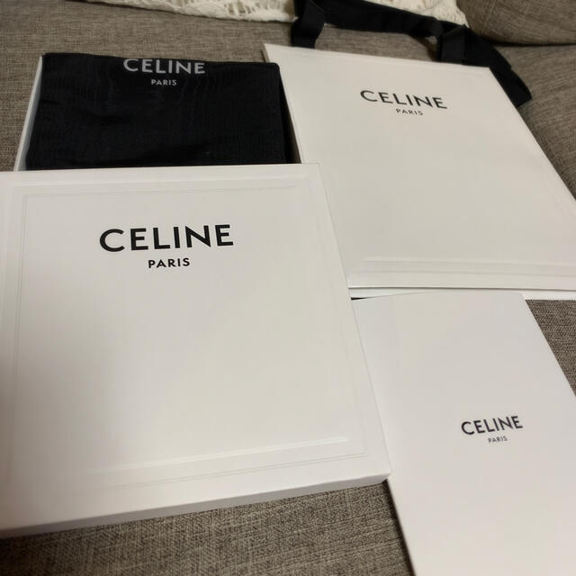 celine(セリーヌ)の専用　セリーヌ　ショッパーのみです レディースのファッション小物(財布)の商品写真