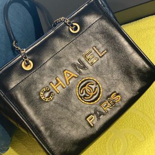 シャネル(CHANEL)のNatsu様専用　シャネル　ドーヴィル　レザーチェーントートバッグ(トートバッグ)