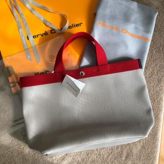 エルベシャプリエ 704GP マスティック パプリカ-