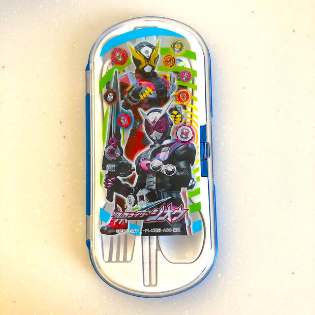 BANDAI(バンダイ)の箸セット　仮面ライダー　ジオウ インテリア/住まい/日用品のキッチン/食器(弁当用品)の商品写真