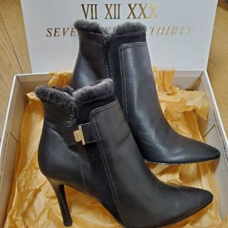 SEVEN TWELVE THIRTY(VII XII XXX)(VII XII XXX) ショートブーツ ...