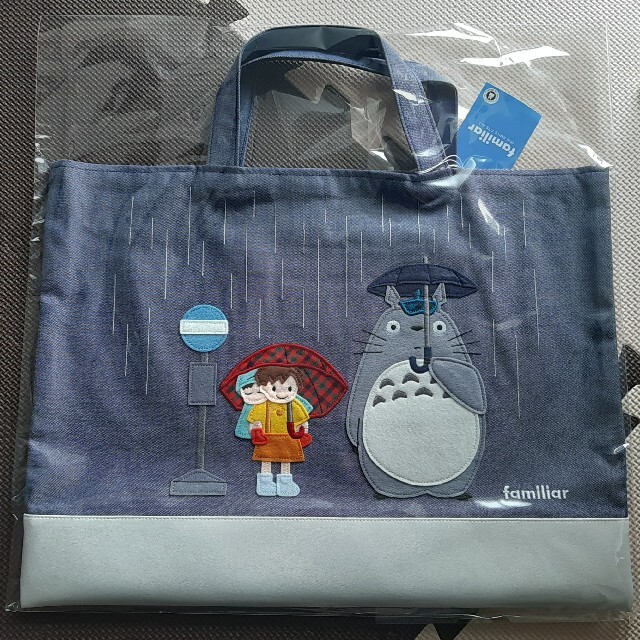 新品タグ付】familiar トトロのバス停のデニムバッグ ☆完売品☆ | www