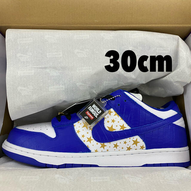 Supreme(シュプリーム)の2足【30cm】Supreme®/Nike® SB Dunk Low メンズの靴/シューズ(スニーカー)の商品写真