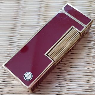 ダンヒル(Dunhill)のダンヒル ライター (赤・ゴールド)(タバコグッズ)