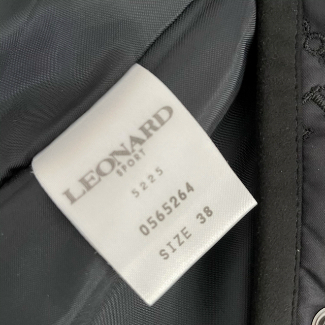 LEONARD(レオナール)のレオナール　ジャケット　スポーツ レディースのジャケット/アウター(スプリングコート)の商品写真