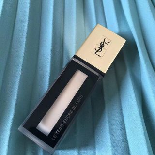 イヴサンローランボーテ(Yves Saint Laurent Beaute)のYSLファンデーション:タン　アンクル　ド　ポー　#B20(ファンデーション)